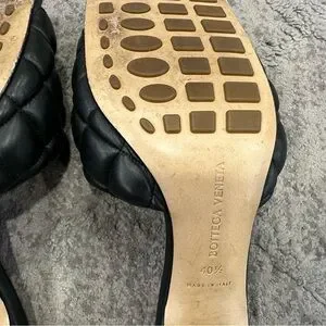 Bottega Veneta | Shoes | Bottega Veneta The Padded Sandals  display picture 2